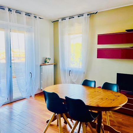 Orio Relax&Fly Apartment กราสซอบบิโอ ภายนอก รูปภาพ